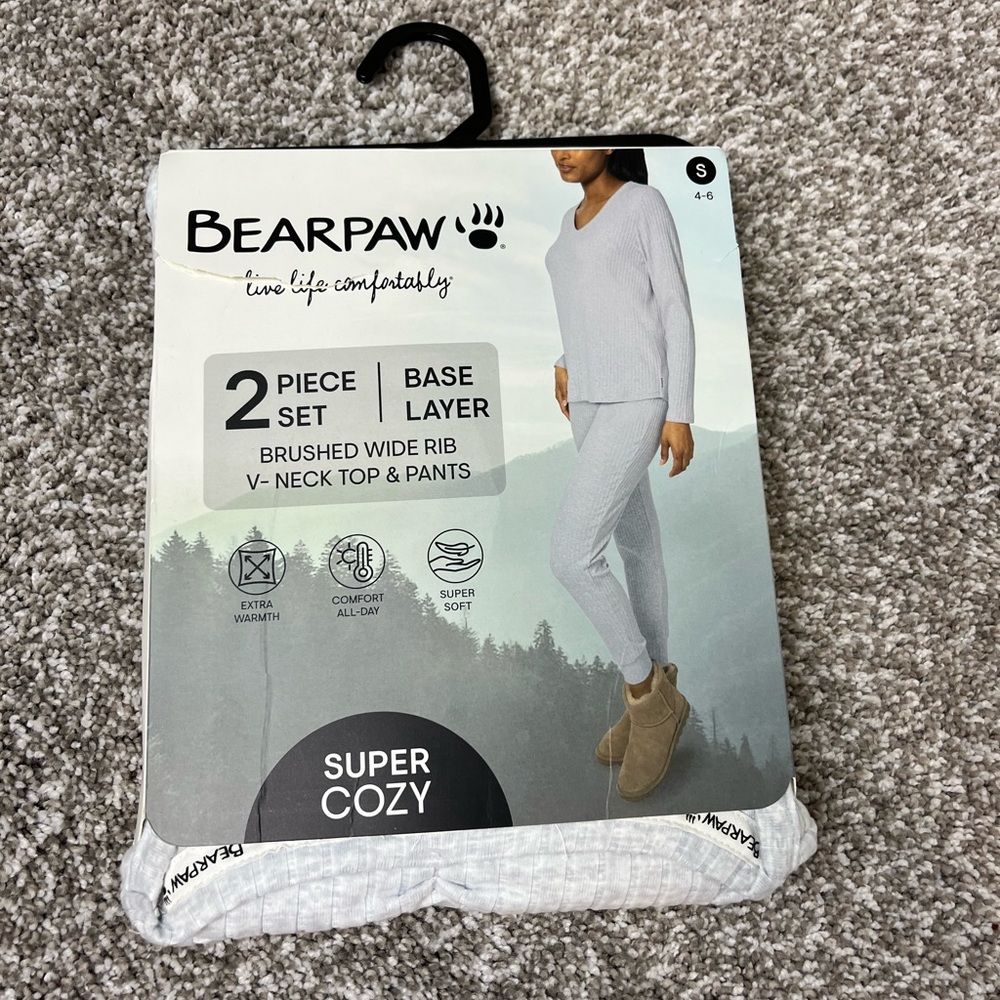 Bearpaw Gray 2-Piece Loungewear Set Cozy Pajamas or Base Layer